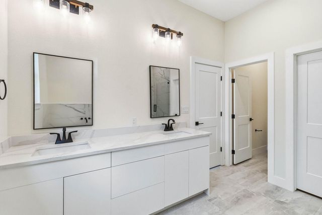 118 Puu Waa Waa LN, Bastrop, TX 78602