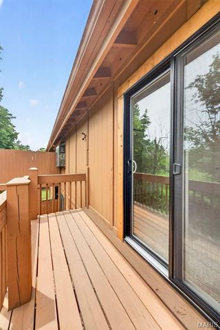 2074 Duclair Parkway, St Charles, MO 63304