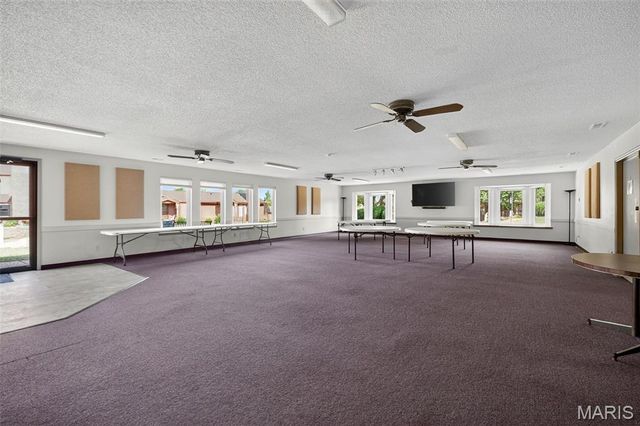 2074 Duclair Parkway, St Charles, MO 63304
