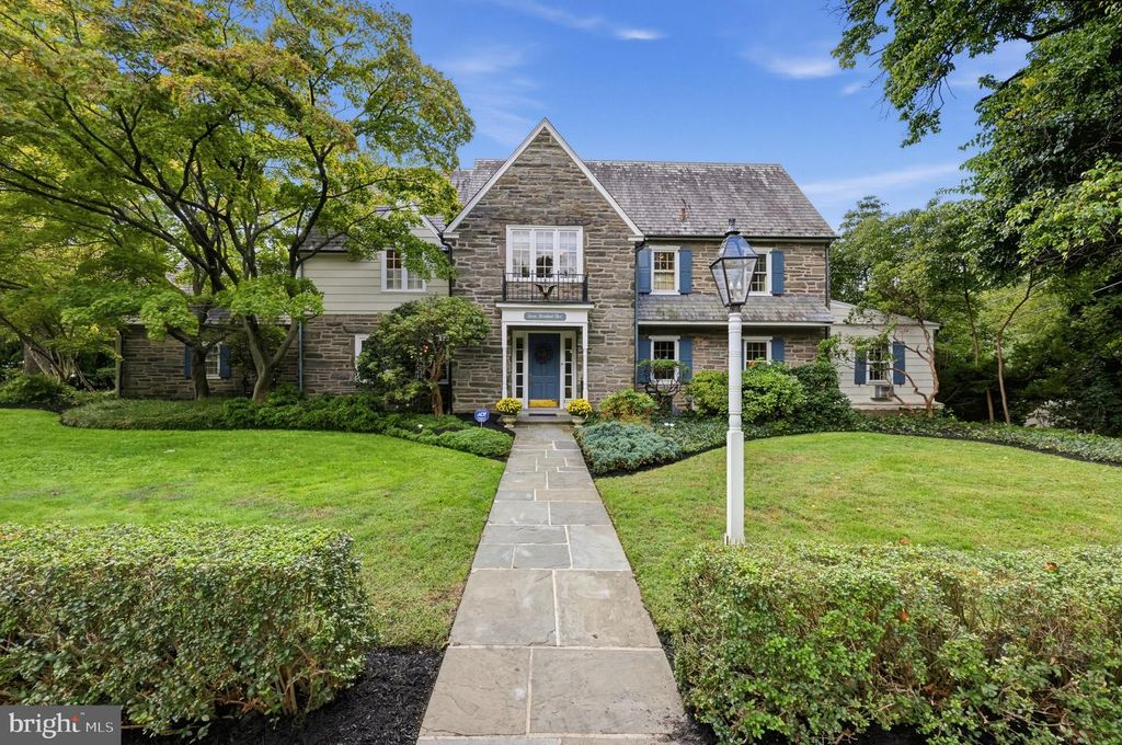 705 CLOVERLY AVE, JENKINTOWN, PA 19046 — exterior