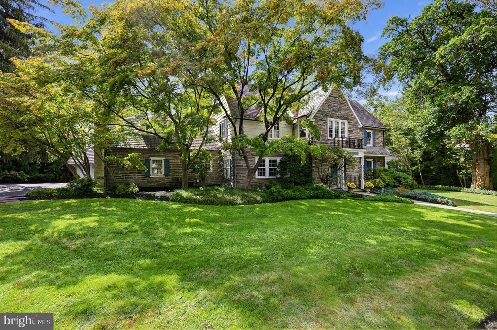 705 CLOVERLY AVE, JENKINTOWN, PA 19046 — exterior