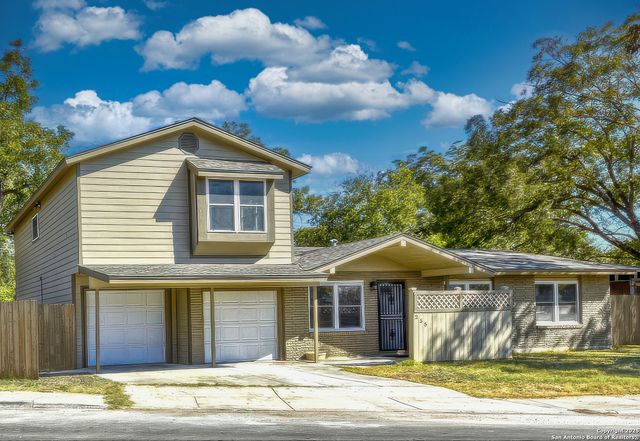 255 Gilbert Lane, San Antonio, TX 78213