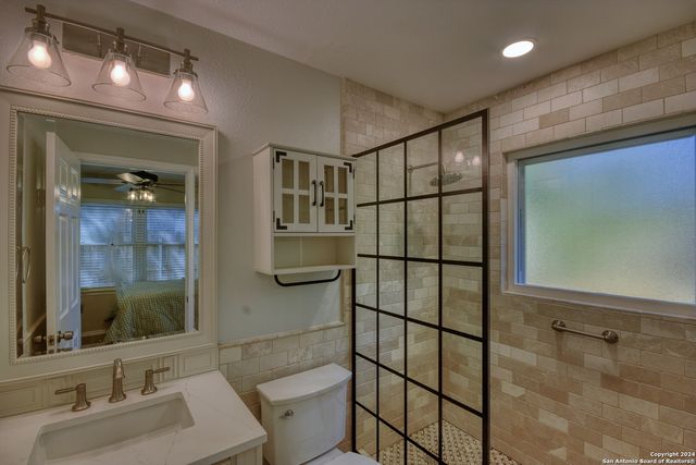 255 Gilbert Lane, San Antonio, TX 78213