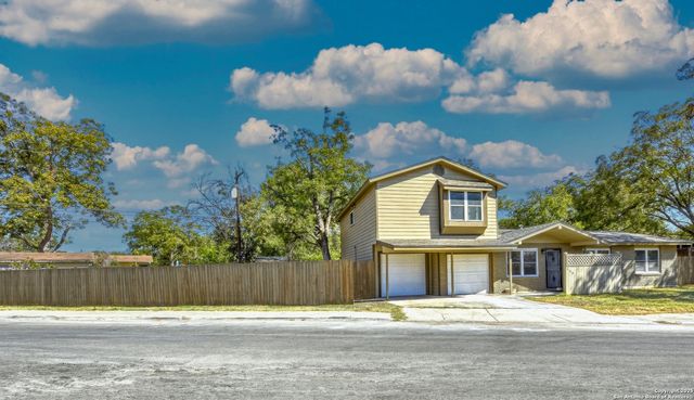 255 Gilbert Lane, San Antonio, TX 78213