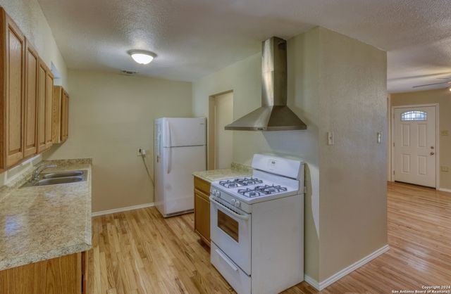 255 Gilbert Lane, San Antonio, TX 78213