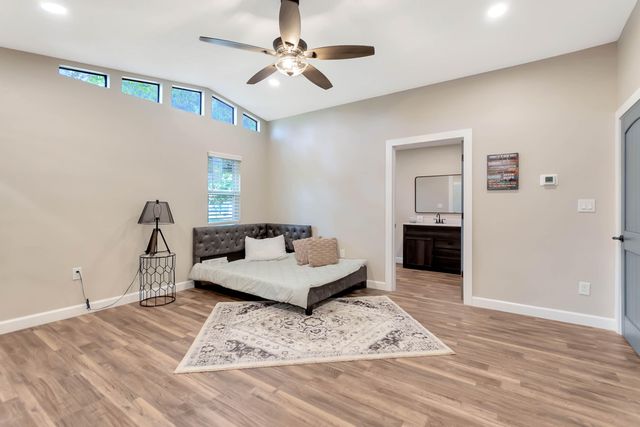 982 Waco Boulevard SE, Palm Bay, FL 32909