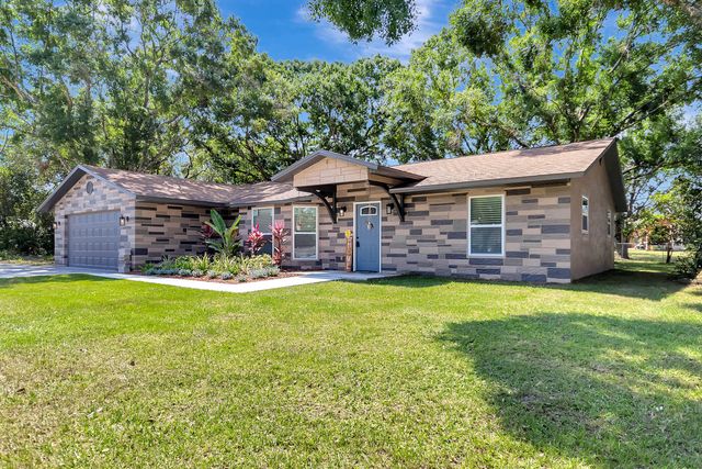 982 Waco Boulevard SE, Palm Bay, FL 32909