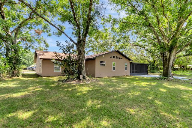 982 Waco Boulevard SE, Palm Bay, FL 32909