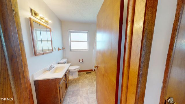 299 Main Street, Bean Station, TN 37708