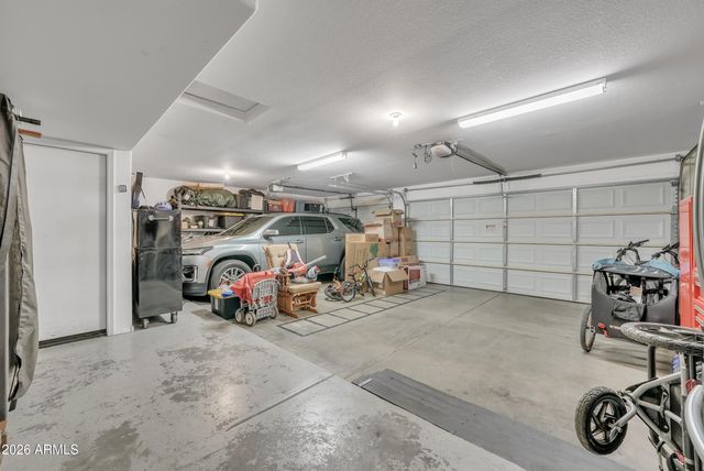 2343 E KEMPTON Road, Chandler, AZ 85225