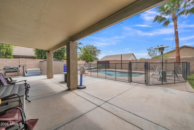 2343 E KEMPTON Road, Chandler, AZ 85225