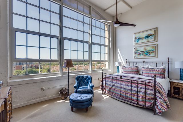 2600 W 7th Street 1717, Fort Worth, TX 76107