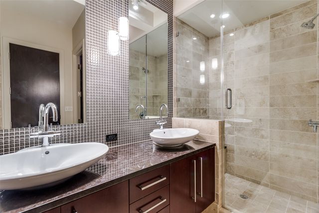 2600 W 7th Street 1717, Fort Worth, TX 76107