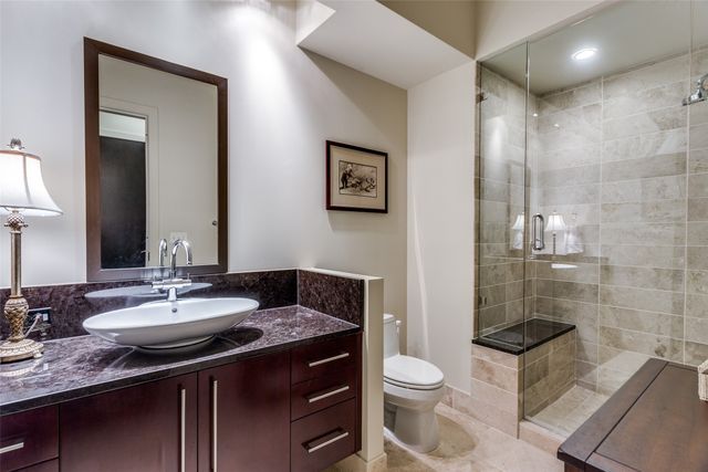 2600 W 7th Street 1717, Fort Worth, TX 76107