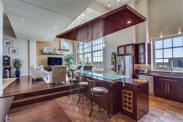 2600 W 7th Street 1717, Fort Worth, TX 76107
