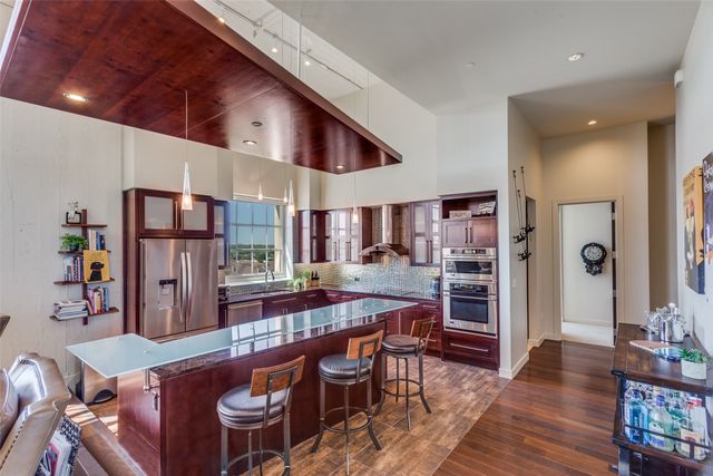2600 W 7th Street 1717, Fort Worth, TX 76107