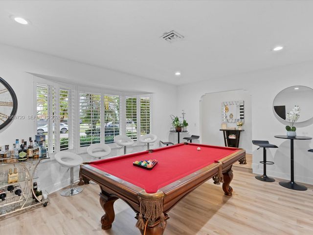 1113 N 46th Ter, Hollywood, FL 33021