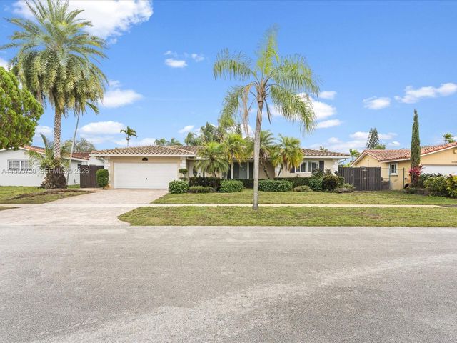 1113 N 46th Ter, Hollywood, FL 33021