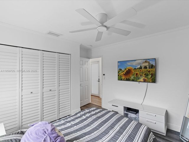 1113 N 46th Ter, Hollywood, FL 33021