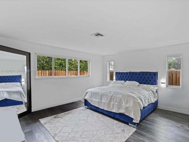 1113 N 46th Ter, Hollywood, FL 33021