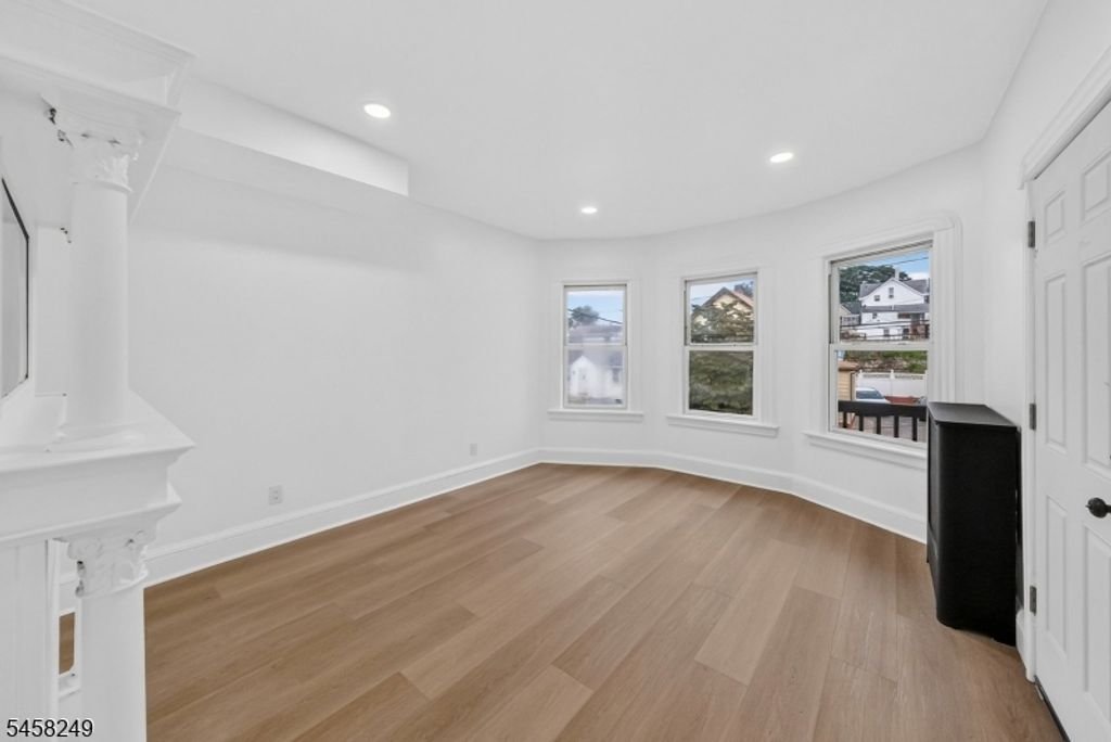171 Edmund Ave, Paterson City, NJ 07502 — photo 2