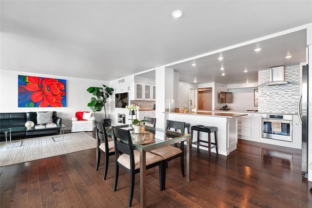 5700 MARINER STREET 304, Tampa, FL 33609