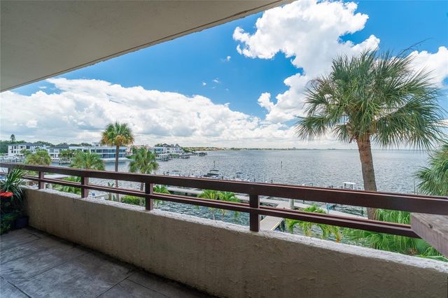 5700 MARINER STREET 304, Tampa, FL 33609