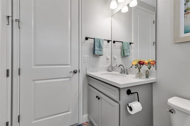 5649 LONG SHORE LOOP, Sarasota, FL 34238