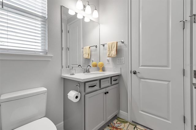 5649 LONG SHORE LOOP, Sarasota, FL 34238