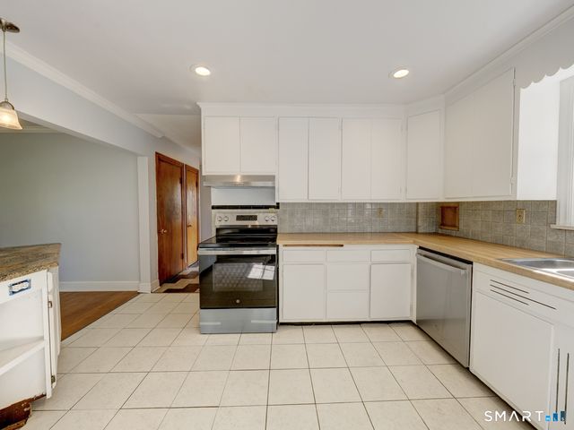 194 Ivan Hill Street, Windham, CT 06226