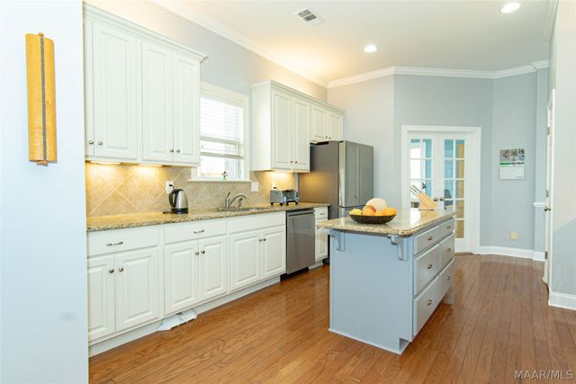 8700 VINTAGE Way, Montgomery, AL 36116