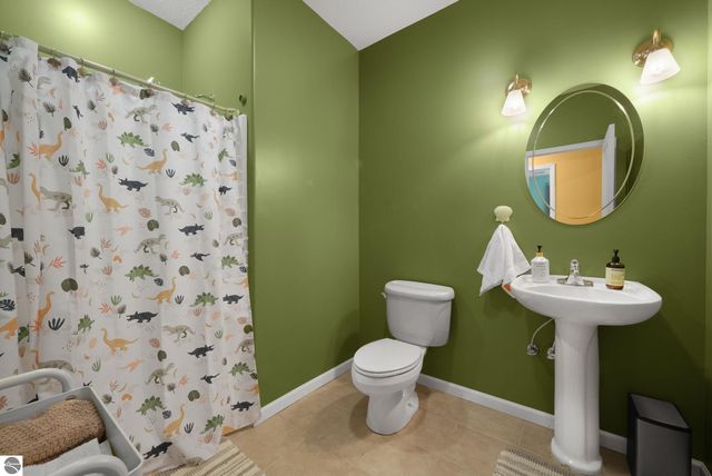 1257 S Ridge Court, Traverse City, MI 49696