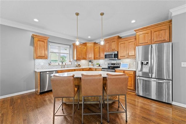 3320 N 128th Street, Kansas City, KS 66109
