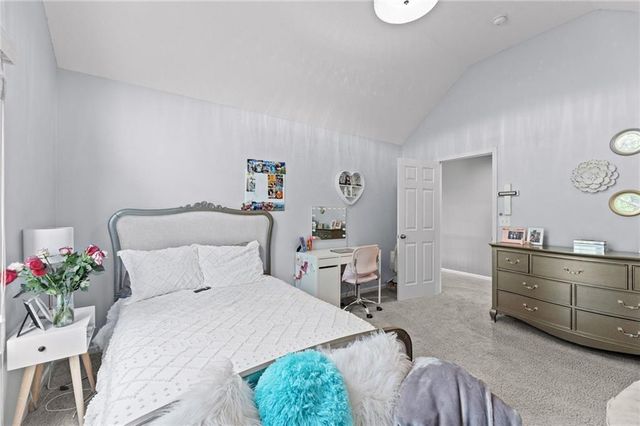 3320 N 128th Street, Kansas City, KS 66109