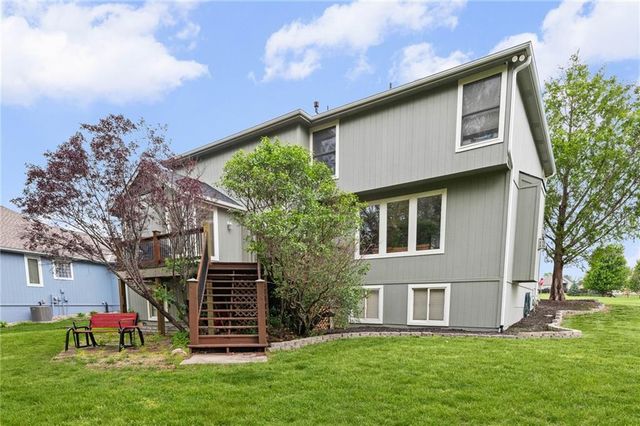 3320 N 128th Street, Kansas City, KS 66109