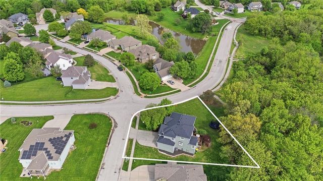3320 N 128th Street, Kansas City, KS 66109