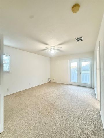 11572 NW 18TH PLACE, Gainesville, FL 32606