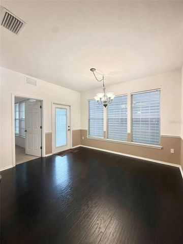 11572 NW 18TH PLACE, Gainesville, FL 32606