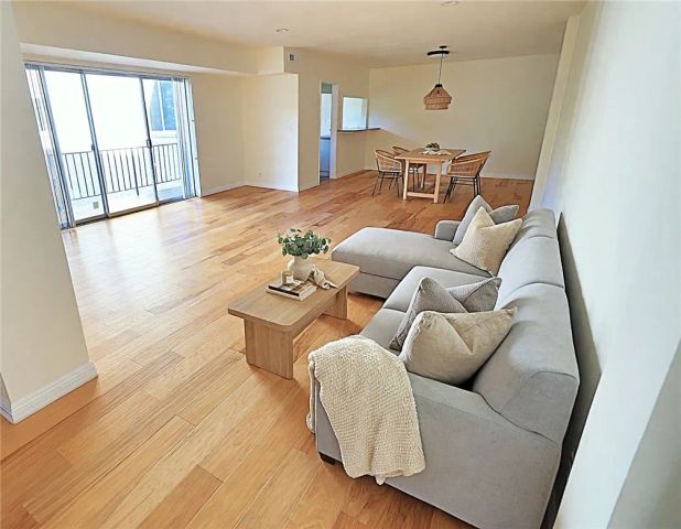 7309 Franklin Avenue 406, Los Angeles, CA 90046