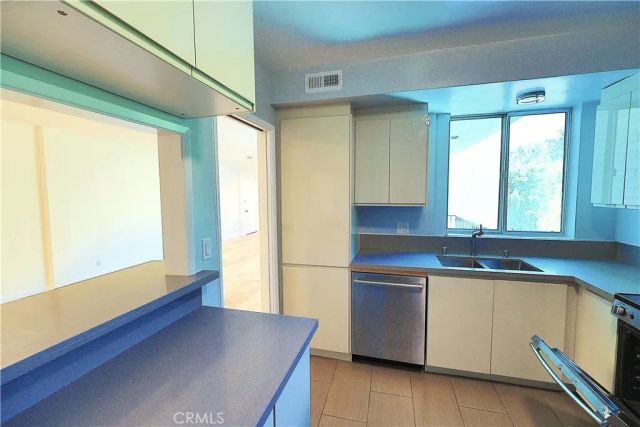 7309 Franklin Avenue 406, Los Angeles, CA 90046