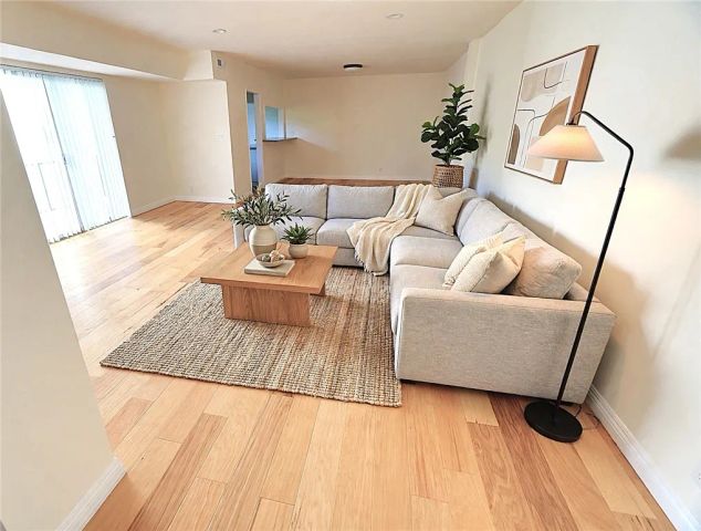 7309 Franklin Avenue 406, Los Angeles, CA 90046