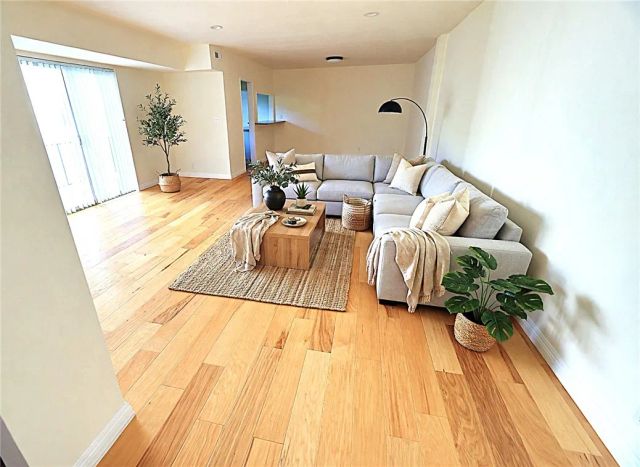 7309 Franklin Avenue 406, Los Angeles, CA 90046
