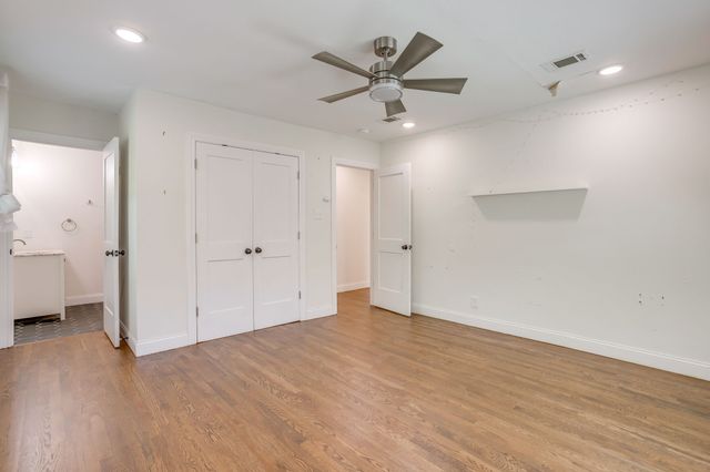 3212 Greene Avenue, Fort Worth, TX 76109