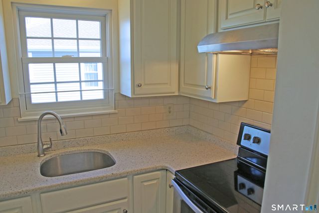 53 Brushy Plain Road 3F, Branford, CT 06405