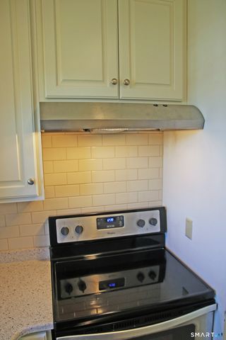 53 Brushy Plain Road 3F, Branford, CT 06405