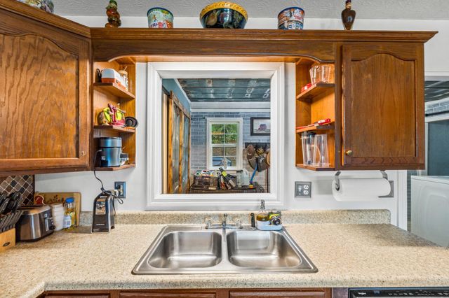 400 Herman Becraft Spur Road, Means, KY 40346