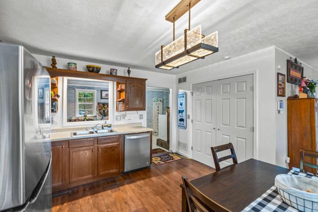 400 Herman Becraft Spur Road, Means, KY 40346