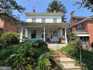 141 S S WASHINGTON STREET, Greencastle, PA 17225