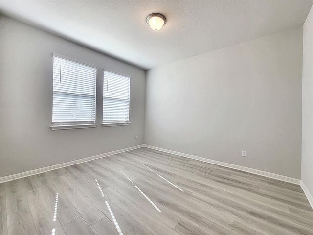 2044 Arendale DR, Leander, TX 78641