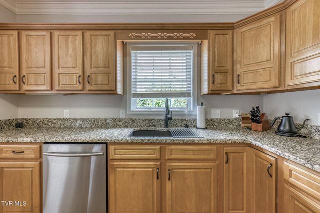 264 Southridge Drive, Blountville, TN 37617